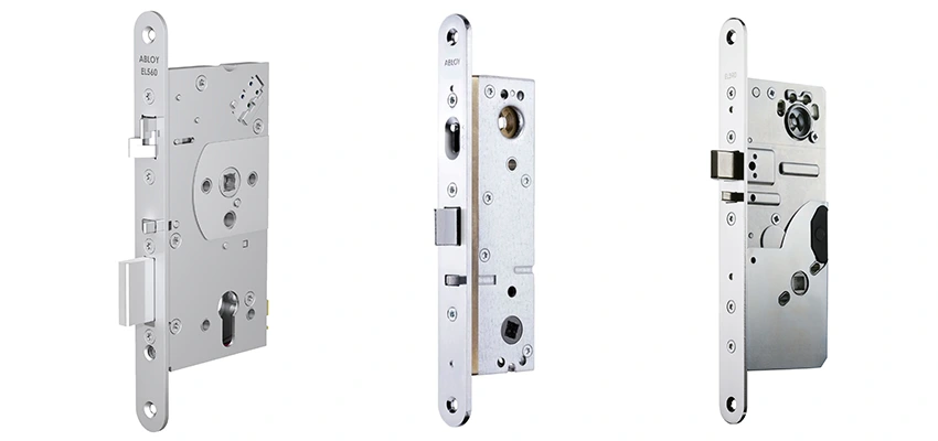 ASSA-Abloy Locks Hinge Repair in Fontainebleau, Florida